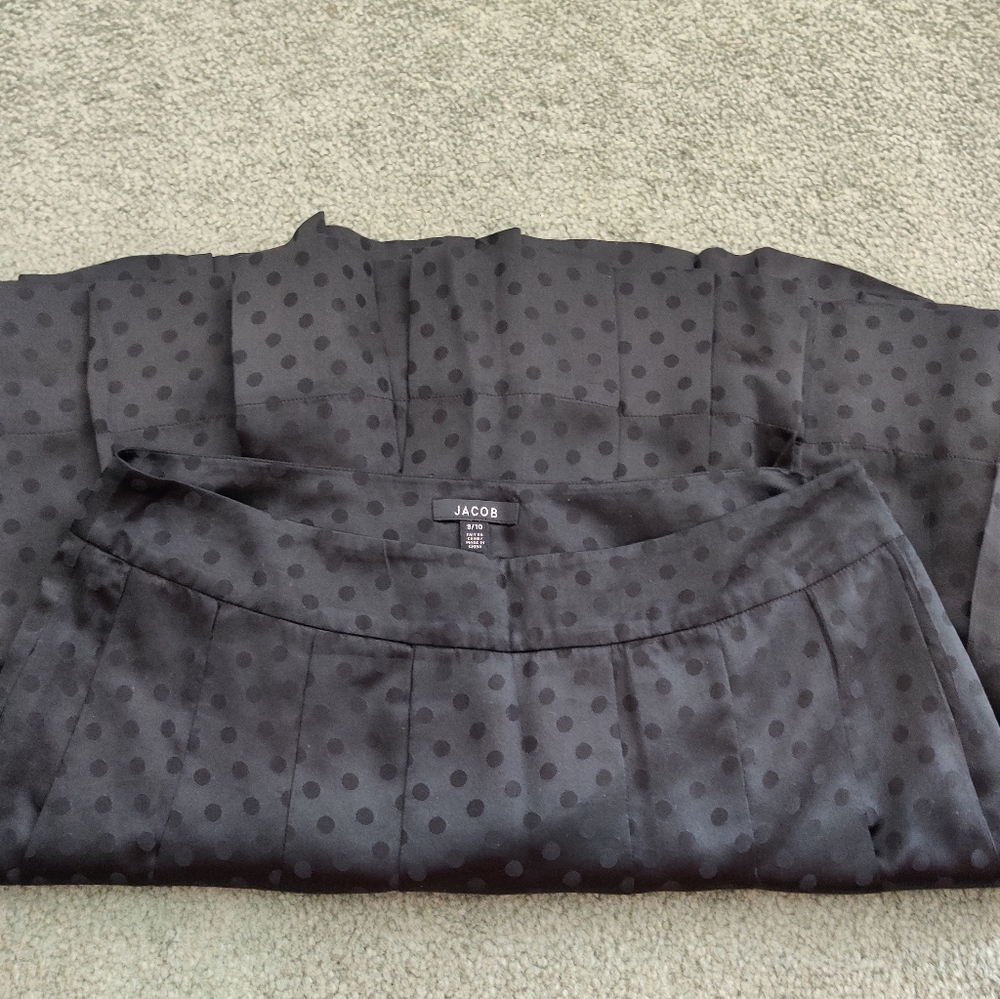 Adorable black polka dot skirt